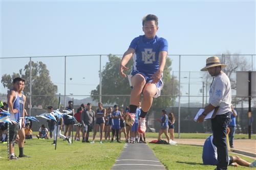 Track Track